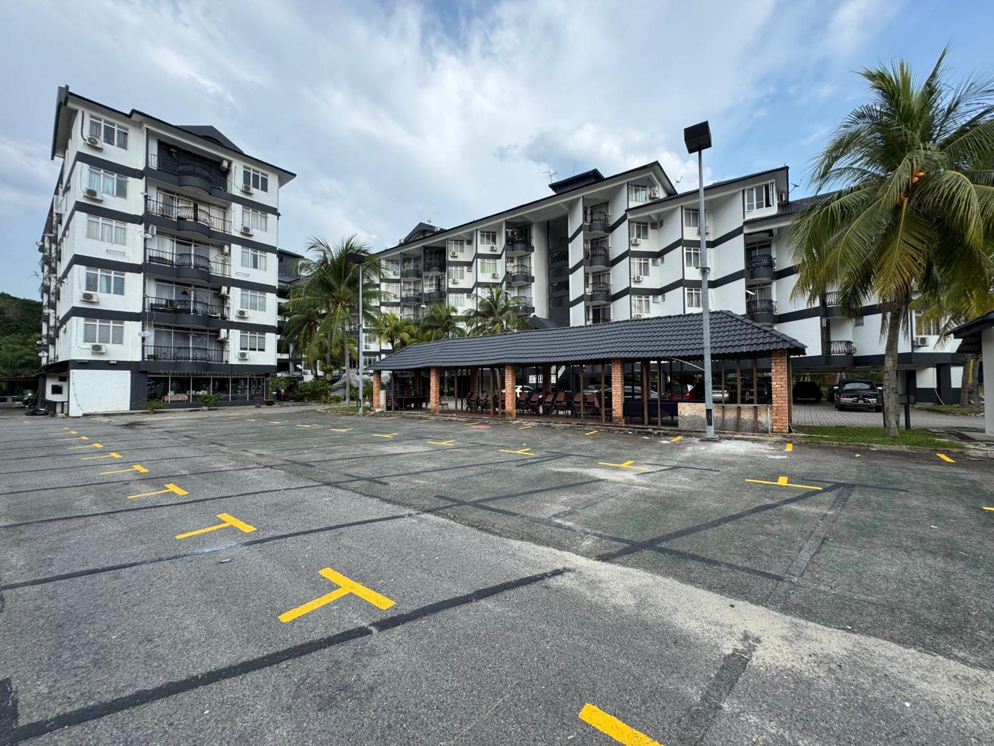 Golden Straits Apartment Port Dickson
